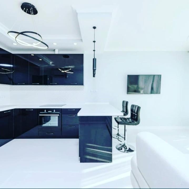 роскошная 3к 125м2 на набережной . дрим таун Apartment Kyiv