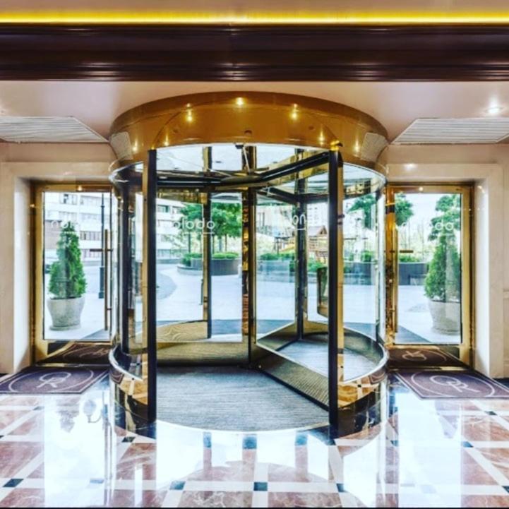 Apartment роскошная 3к 125м2 на набережной . дрим таун